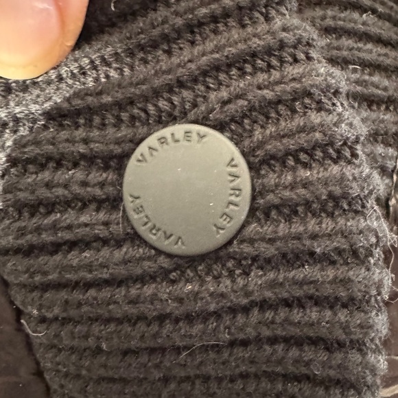 Varley Colwyn Quilted Nylon Gilet Puffer Vest Women's Size M - Picture 3 of 11